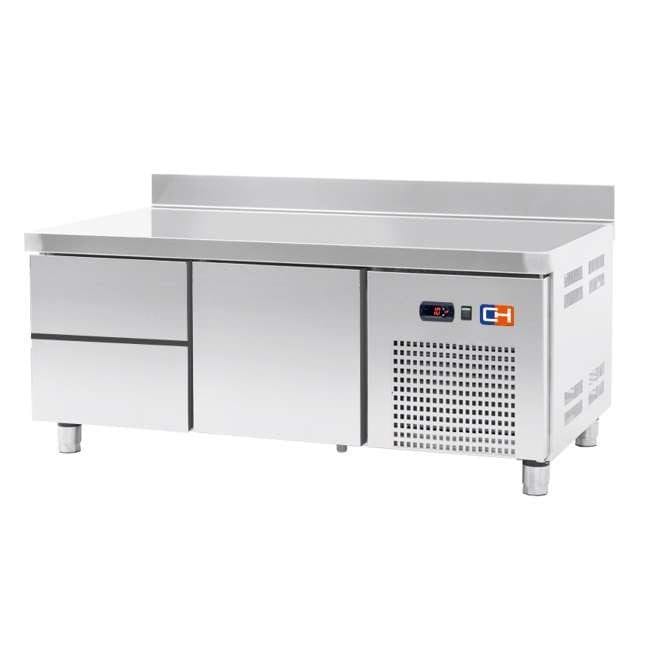Mesa refrigerado central com 2 gavetas GN1/1-100 + 1 gaveta GN1/1-300 Fundo 700 de 1342 x700 x600h mm - Hotelequip.pt Mesa refrigerado central com 2 gavetas GN1/1-100 + 1 gaveta GN1/1-300 Fundo 700 de 1342 x700 x600h mm