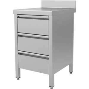 Fabricada em aço inoxidável.