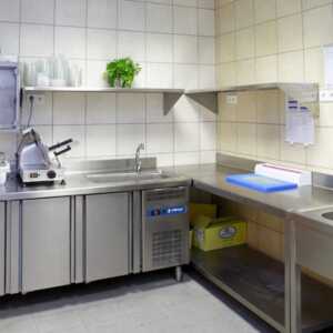 Parafusos e buchas estão incluídos pa