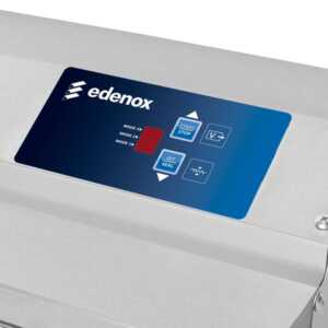 Bomba autolubrificante Painel de controle eletrônico com três programas estabelecidos.