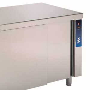 Reforço longitudinal em aço inoxidável na parte inferior do tampo.