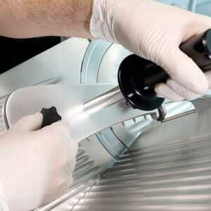 têm a vantagem de serem f