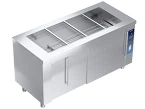 <p>O armário é acessível por todos os lados e os lados compridos podem ser equipados com um escorrega para tabuleiro.</p>