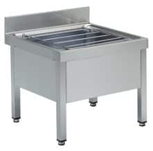 <p>Mesa com cuba de fundo duplo de grande capacidade (1200 x 500 x 350 mm).</p>