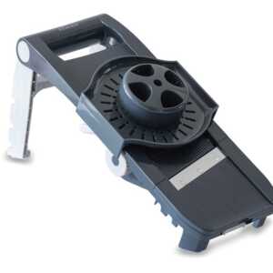 Ralador Plástico 5 Lâminas e um Espremedor